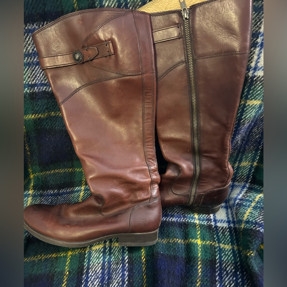 Frye knee high leather boots 8